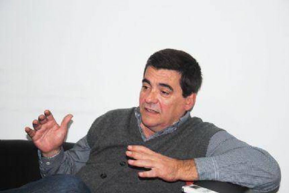 Oscar Pagni: �Algunos pretenden seguir o entrar al Concejo, yo quiero llegar a la Intendencia�