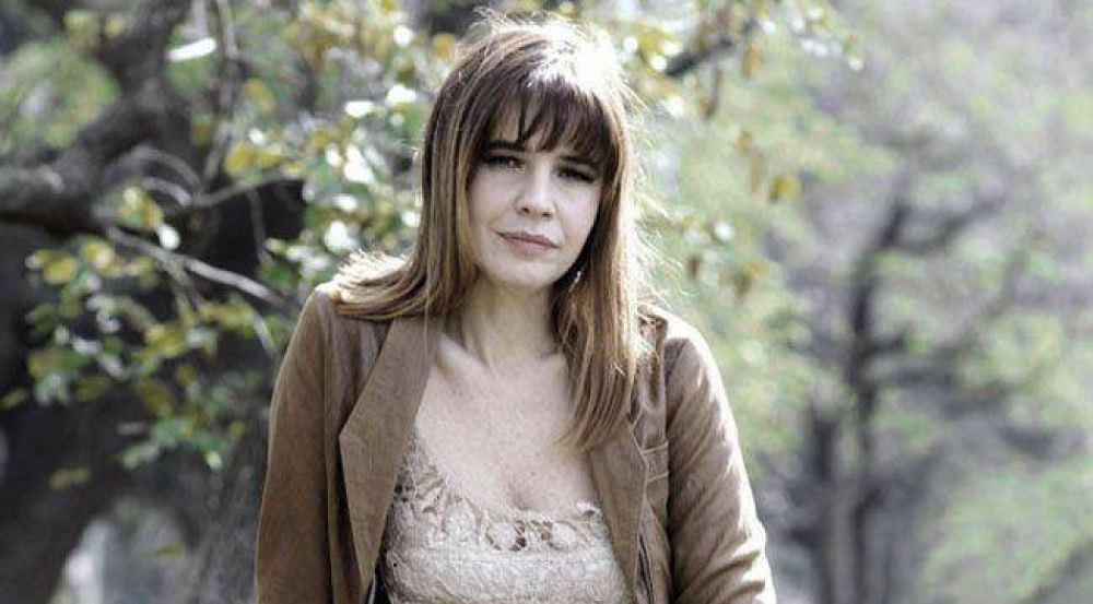 Mientras cantaba en Mendoza, robaron en la casa de Fabiana Cantilo