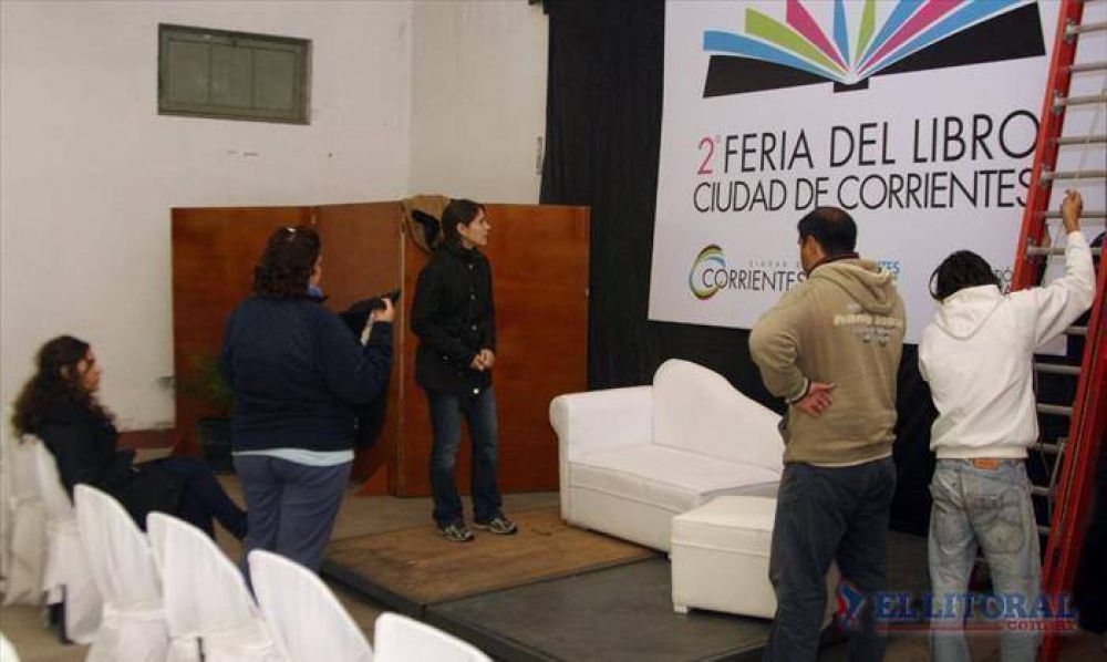 Se inaugura la Feria Municipal del Libro con t�tulos de 11 editoriales al 50%