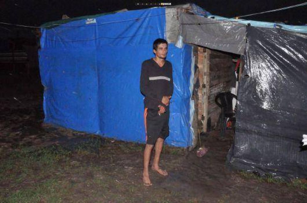 Pirayu�: a un a�o de la usurpaci�n, resisten en las mismas condiciones