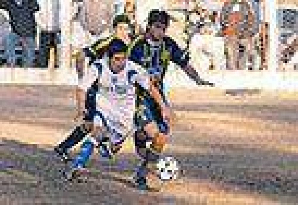 Anguilense le dio un cachetazo al l�der
