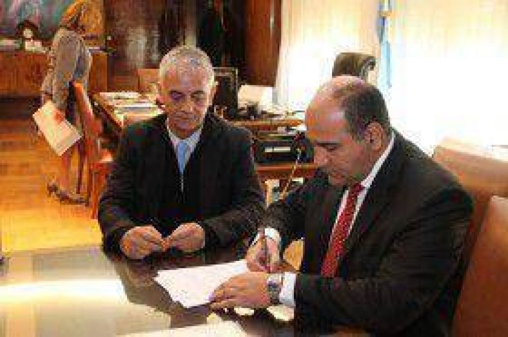 Ministro Mart�nez present� el impacto de programas nacionales