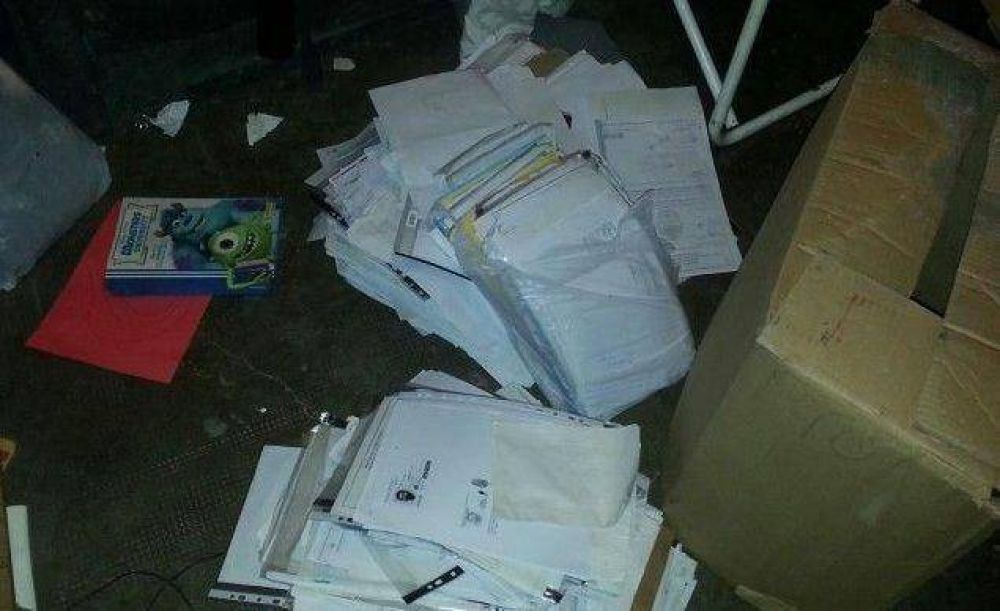 Mendoza: detuvieron a tres personas acusadas de integrar la red que promet�a casas avaladas por San Luis
