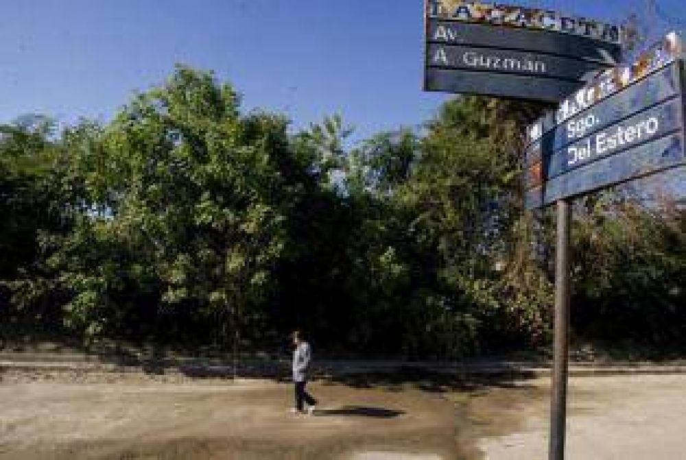 La pavimentaci�n de calles genera roces en Yerba Buena