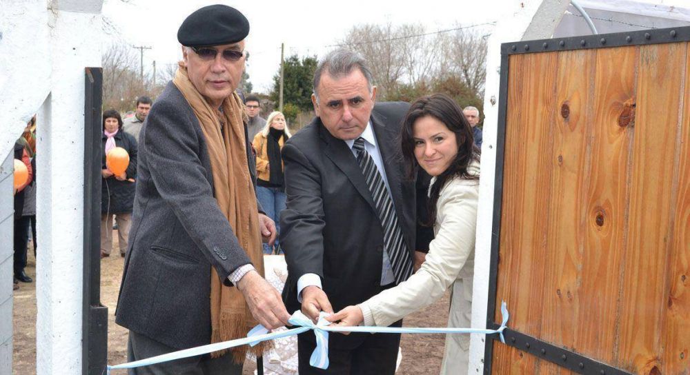 Se inaugur� el servicio de agua potable en �lvarez de Toledo