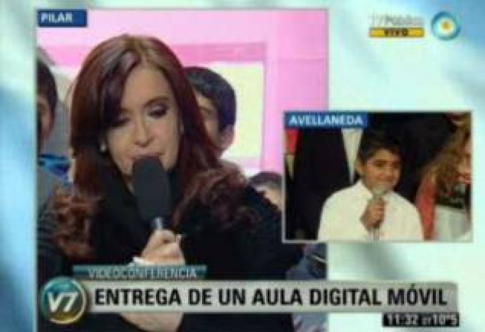 El ins�lito di�logo de CFK con el hijo de un camionero
