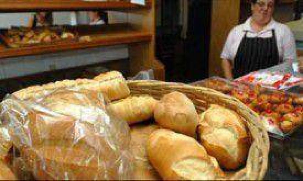 Supermercados vender�n el kilo de pan a 10 pesos