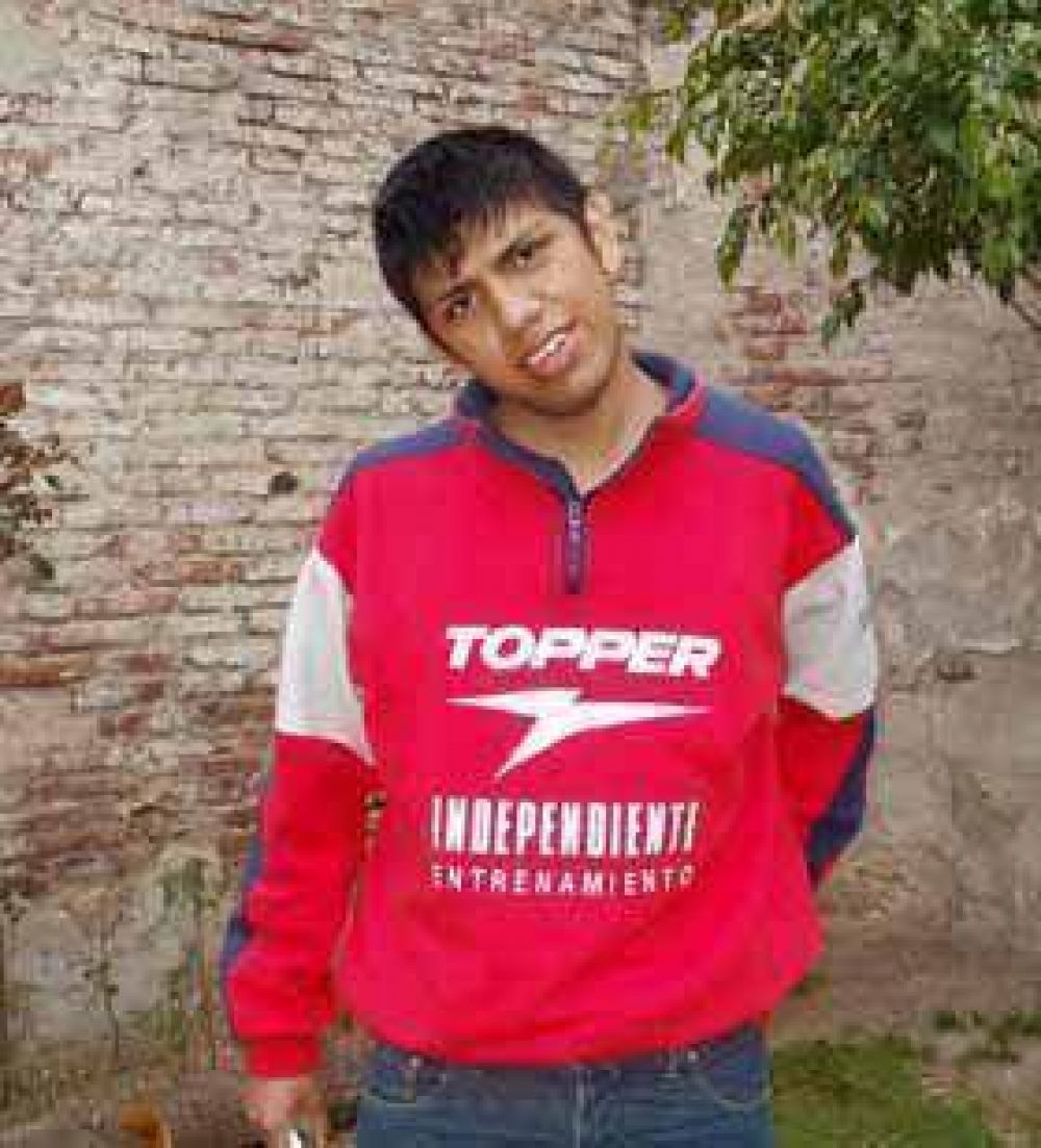 Buscan al joven Juli�n Castro desaparecido en Avellaneda