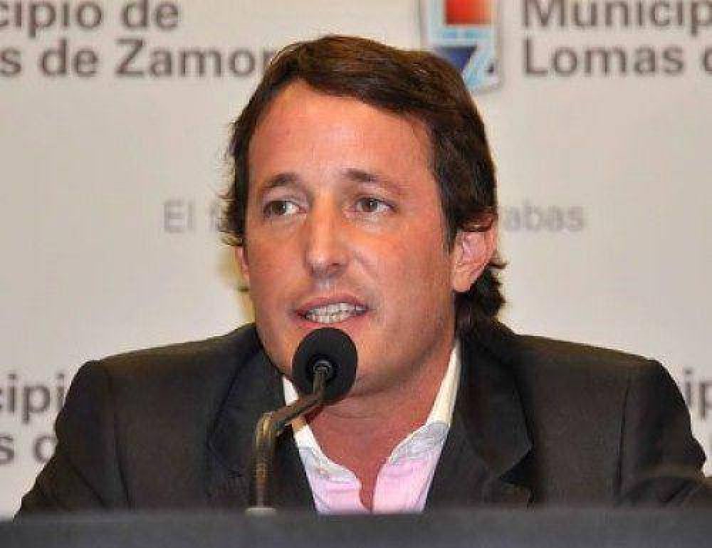 Denuncian que Insaurralde clausur� confiter�a tras conferencia de prensa opositora