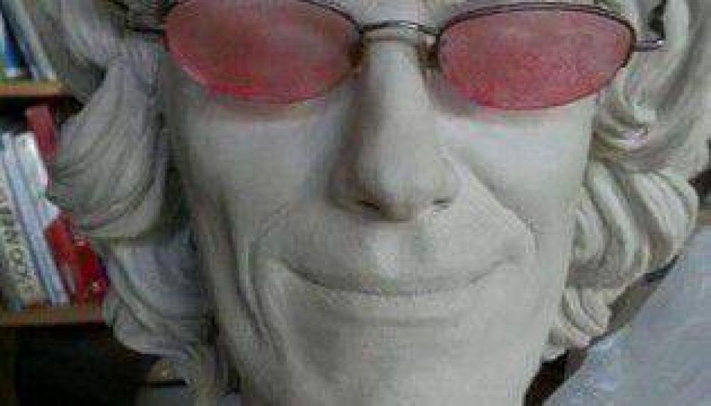 Spinetta tendr� su estatua