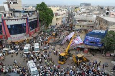 Otro derrumbe tr�gico en India: al menos 10 muertos