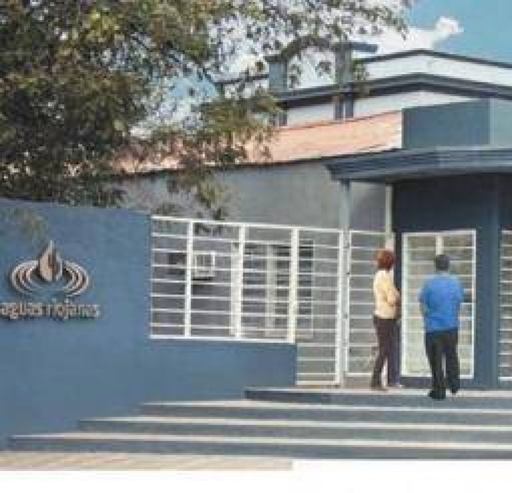 Aguas Riojanas pidi� blanquear las conexiones domiciliarias �extras�