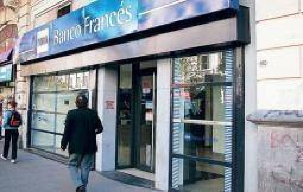 Los bancos ofrecen seguros por despidos en La Rioja y el pa�s
