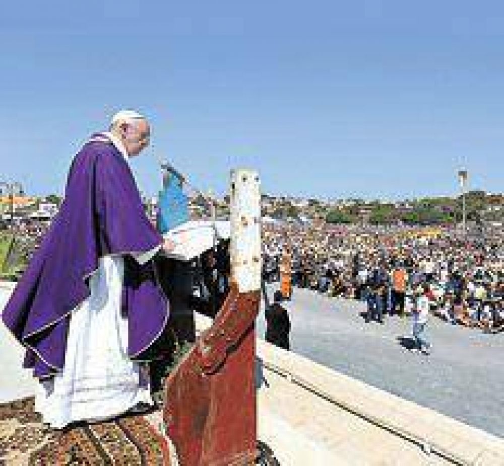 El Papa se reuni� con los indocumentados