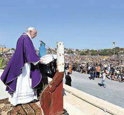 El Papa se reuni� con los indocumentados