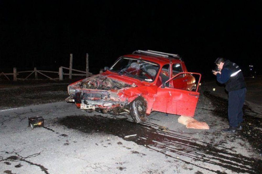 Violenta colisi�n entre dos veh�culos dej� como saldo a nueve personas heridas