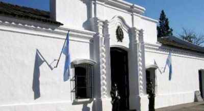Autoridades, juntas para celebrar la Independencia