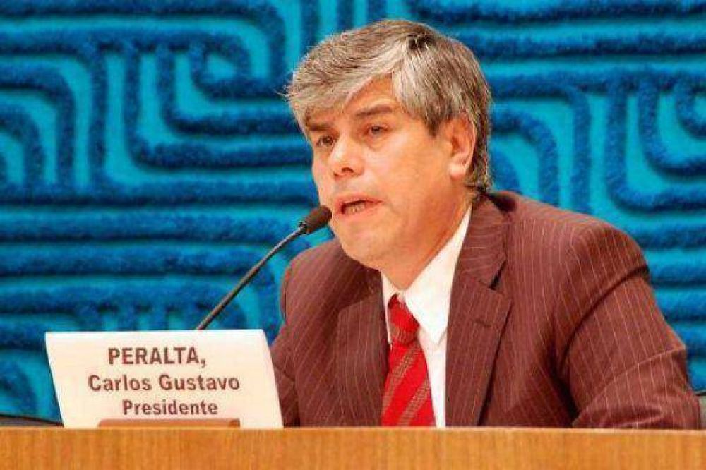 Investigan a docentes por certificados m�dicos falsos
