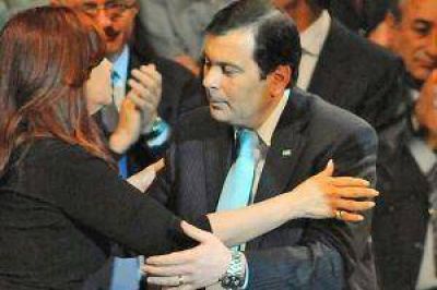 El gobernador acompa�ar� a Cristina en los actos centrales que presidir� en la provincia de Tucum�n