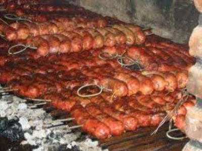 Bruzetta le declar� la guerra a los �chori�: secuestr� m�s de 600 chorizos, m�s de 300 hamburguesas y m�s de 150 salchichas