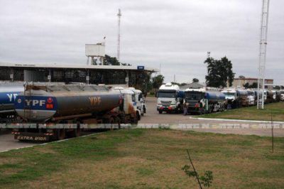 Petroleras reponen hoy combustibles para evitar la escasez