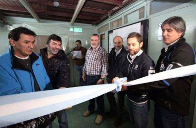 El intendente Sciurano inaugur� gimnasio para los empleados municipales