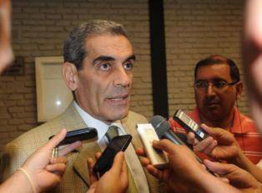 Cuatro alperovichistas y un radical revisar�n el CPPT