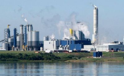 Asamble�stas de Gualeguaych� denunciaron que se registr� una explosi�n en la papelera UPM Botnia
