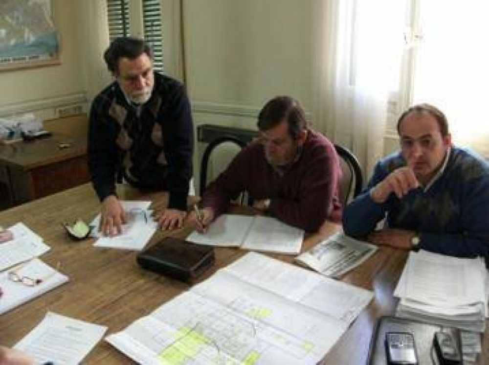 Mario Izurieta habl� sobre el Plan Director, en el HCD