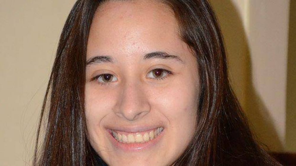 Una estudiante de Comodoro viajar� a Estados Unidos becada por su embajada
