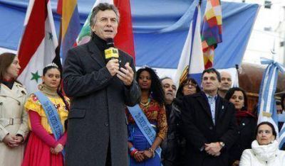 Macri convoc� a los pol�ticos a "dialogar y escuchar"