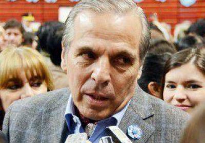 Sapag pidi� di�logo sin paro en Salud 