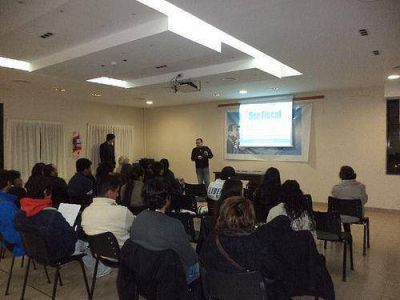 La Red de Fiscales tuvo su primer evento con buena participaci�n de ciudadanos
