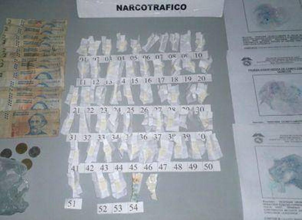 Detenidos con varias dosis de pasta base
