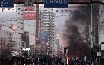 Frente de Trabajadores Combativos marchar� al Municipio de Lan�s para exigir ayuda social