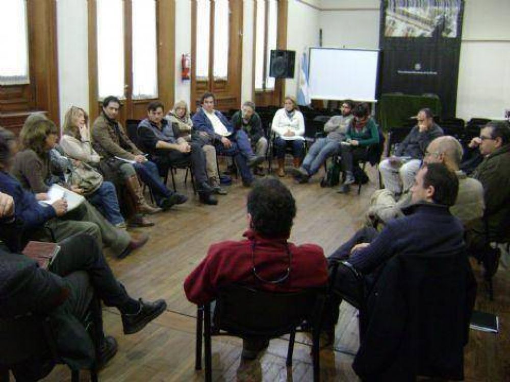 Comenz� la confecci�n de la agenda ambiental 2013