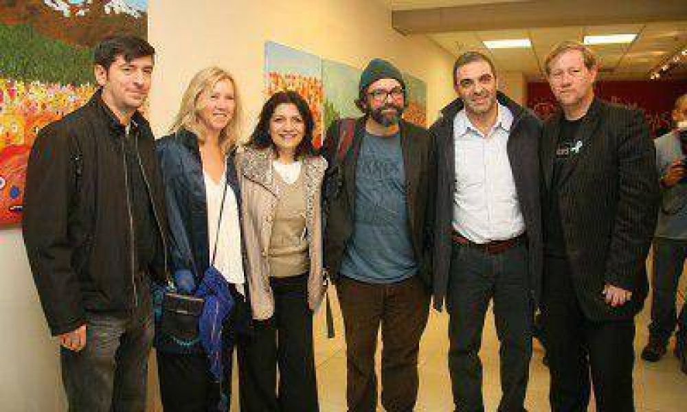 Liniers inaugur� su muestra en el Le Parc: "Es un placer venir a la tierra del maestro Quino"