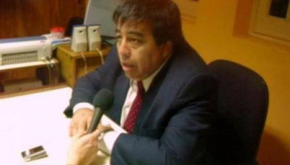 �Queremos que dejen de lucrar con la salud de los santacruce�os�