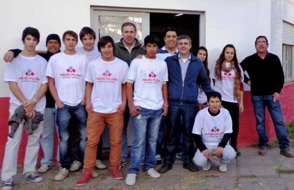 Pildain, de campa�a y contra el clientelismo