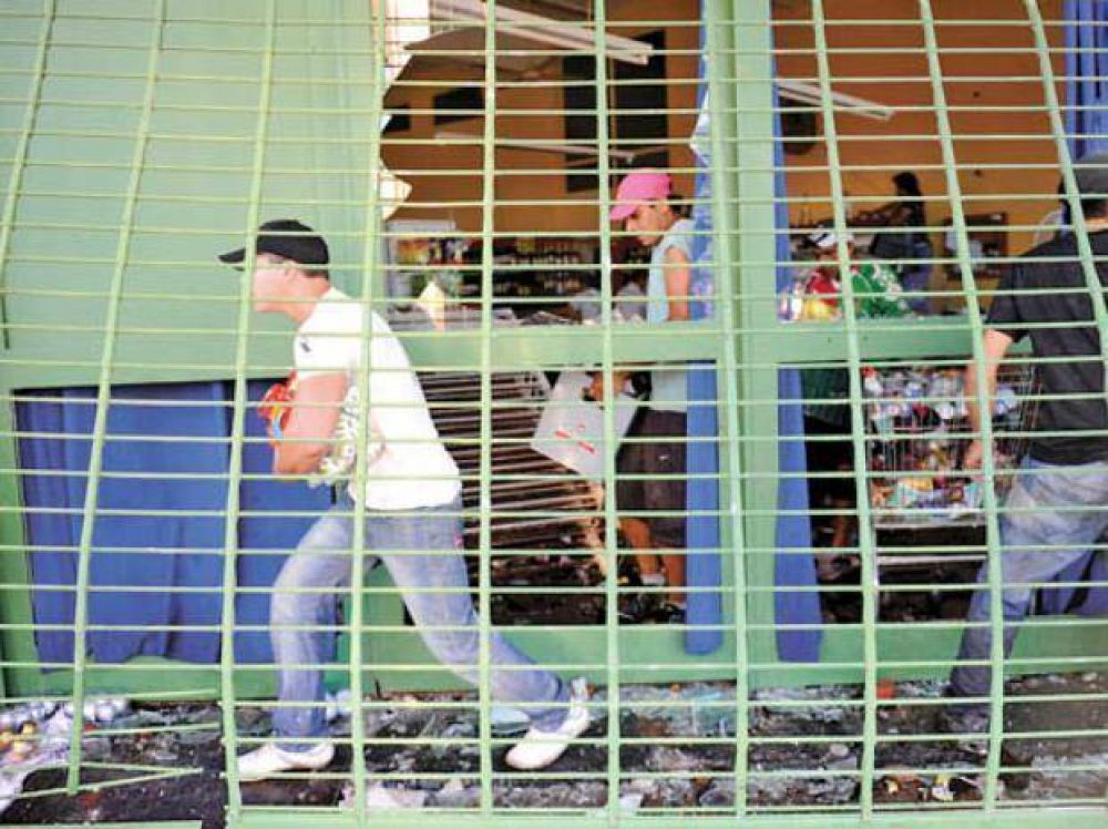 La Justicia proces� a 37 personas por los saqueos a comercios en diciembre