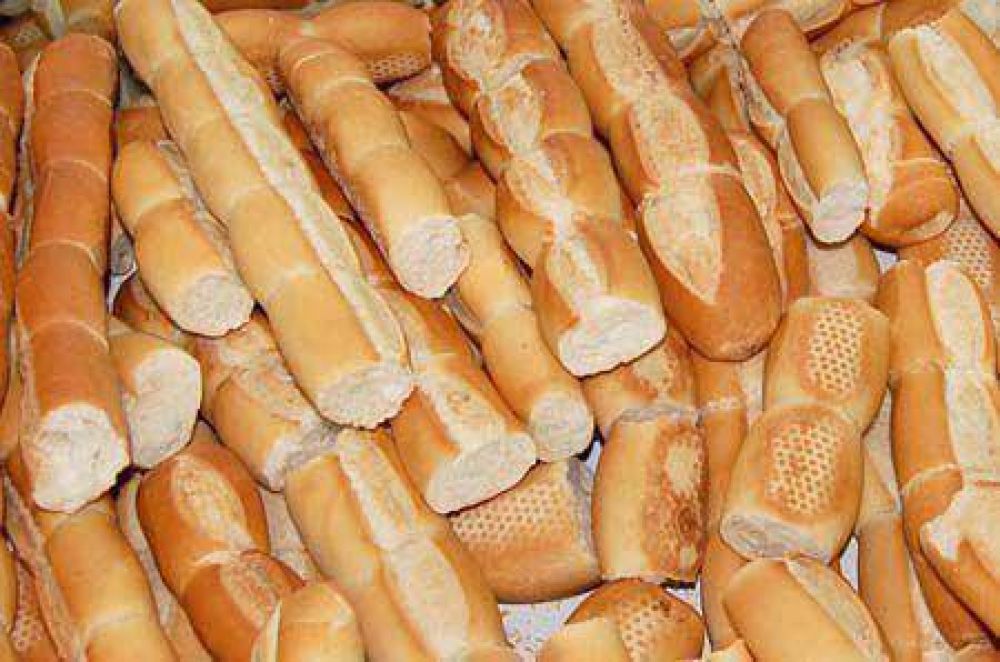 Los supermercados prometieron que vender�n el pan a $10 el kilo