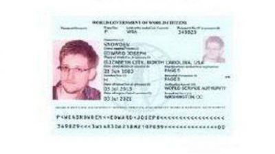 Emiten un pasaporte mundial para Edward Snowden, el topo de la CIA