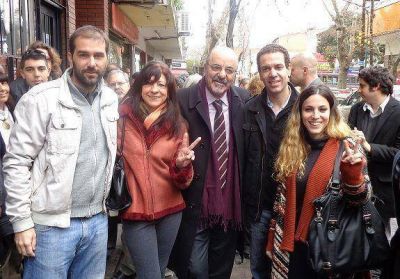 Tomada inaugur� una oficina de empleo para Vicente L�pez