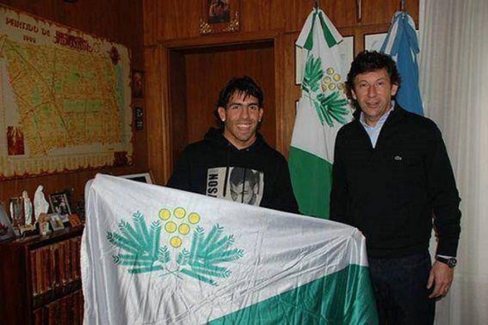 Carlitos T�vez visit� a Posse