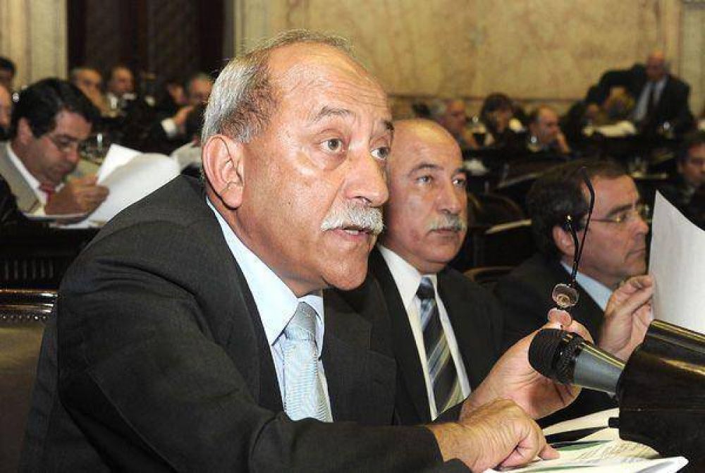 Giubergia investiga la emisi�n de una Letra del Tesoro por casi 1400 millones de d�lares