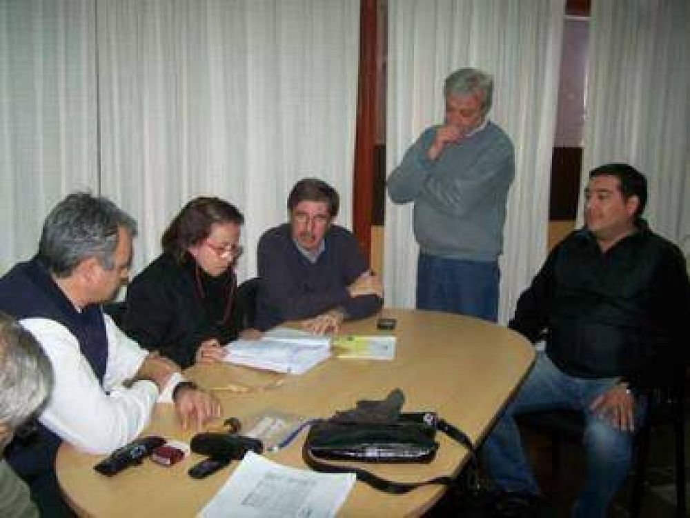 La Municipalidad comprar� camiones recolectores