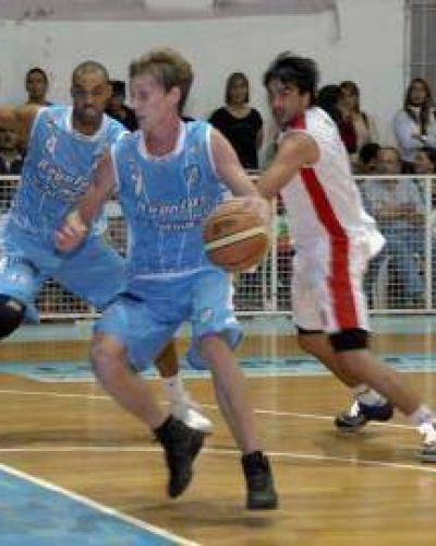 Regatas renov� con Mariani y contrat� a Franco Giulietti