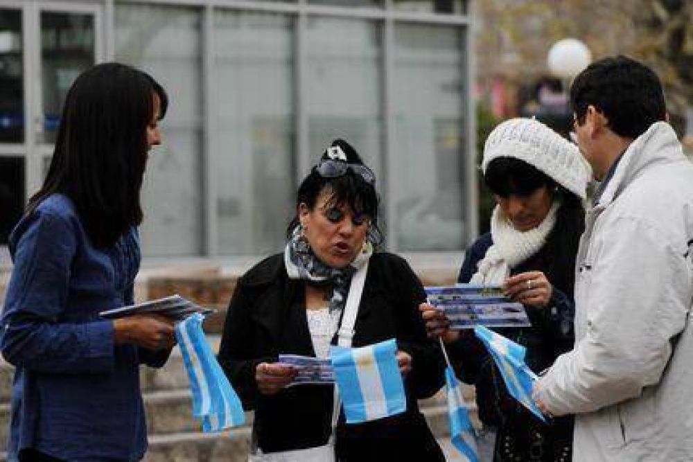 �Tenemos que trabajar por Argentina pensando en celeste y blanco�