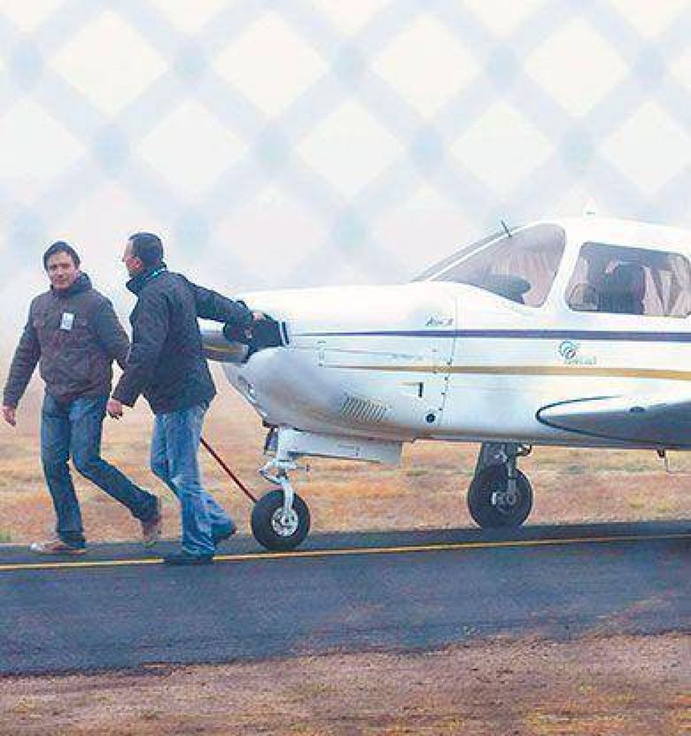 Avioneta del aeroclub sufri� problemas t�cnicos