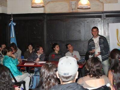 EGRESAN LOS PRIMEROS ALUMNOS DEL PLAN FINES DE LA CIUDAD